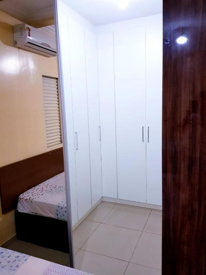 Otima Casa Caldas Novas 2 Km Do Centro Para Ate 14 Pesssoas Com Piscina Aquecida, Churrrasqueira, Wifi Esterno foto